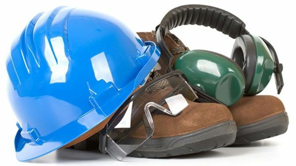 Enhance Your Workplace Safety: Online PPE Awareness Training Certification in Ireland - Manual Handling Training Article